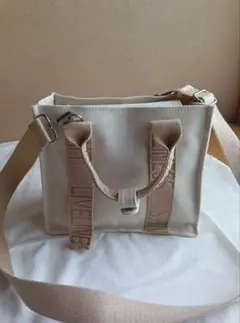 ZARA 白　キャンパス トートバッグ