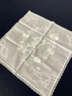 【新品・美品・Samantha Thavasa 】刺繍ミニハンカチのサムネイル