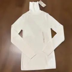 新品タグ付　無印良品　タートルネック洗えるセーター　オフ白　L