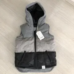 【新品•未使用】キッズ（ボーイ）ダウンベスト