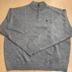 グレー ハイネック ニットセーター