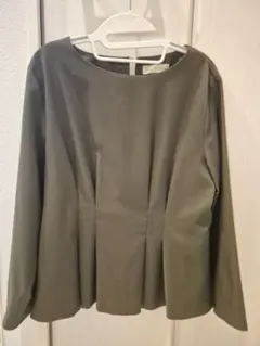 Perfect Suit FActory 七分袖ブラウス カーキのサムネイル