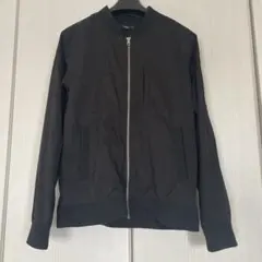 ブラック　ブルゾン　ジャンパー