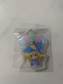 遊☆戯☆王 POPOON アクリルキーホルダー　ブラックマジシャンガール