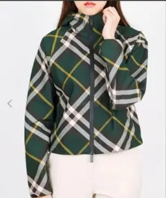 美品BURBERRYバーバリージャケットクロップ丈のサムネイル