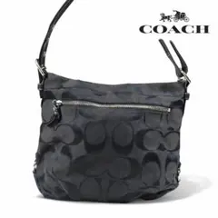 COACH Signature One Shoulder Bag Black