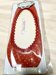 【新品・未使用】 パンプス ソックス 靴下 ドット 赤のサムネイル