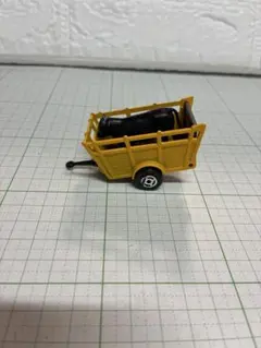 マジョレット　ミニカー　牛運搬車のサムネイル