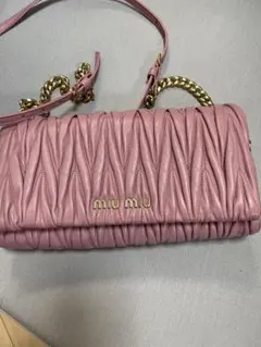 miumiu ショルダーバッグ