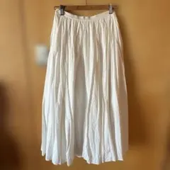 新品未使用ZARA ホワイト フレアスカート XS