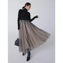 anuans シアーボリュームチュールスカート