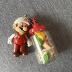 スーパーマリオ マリオ キーホルダー ボトル入りのサムネイル