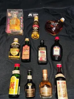 【未開封】ウイスキーミニボトル☆２１本セット☆古酒 未開封】ウイスキーミニボトル☆21本セット☆古酒 - メルカリ