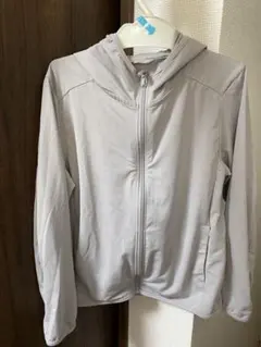 uvカットパーカー トップス