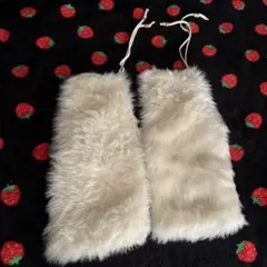 ベルト付き ファー レッグウォーマー 黒 ゆめかわ y2k サブカル A