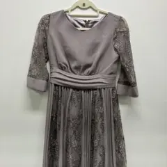 長袖レースワンピース