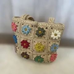 ハンドメイド　花モチーフのかぎ針編みトートバッグ