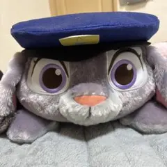 赤いほっぺ 寝そべり スーパーラージキッズぬいぐるみ (ジュディ・ホップス)