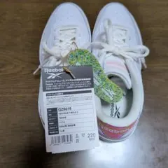 Reebok GZ6016スニーカー