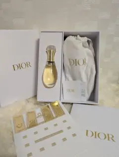 Dior バースデー＆シーズナルギフト☆プラチナ