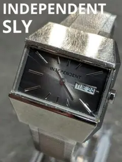 電池交換済み　INDEPENDENT×SLY　インディペンデント　スライ　腕時計のサムネイル