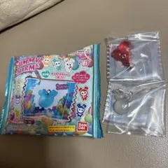 TWICE LOVELYS グミ＆チャーム ポーチつき チェヨン&ダヒョン