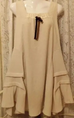 Item thumbnail for item 30889e27-7fe8-4b02-9187-b22b80ad7001