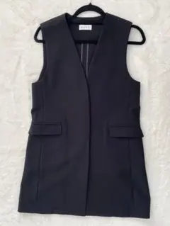 【美品】プラステ PLST ジレ ベスト ブラック Sサイズ