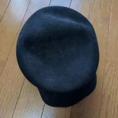 黒いウールベレー帽