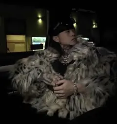 登坂広臣 OMI フェイクファーコート - メルカリ