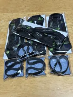 Monster Energy ブラックリストバンドとネックストラップ8個　値下