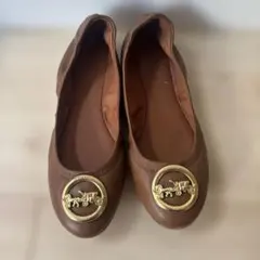 2025年最新】コーチパンプスの人気アイテム - メルカリ