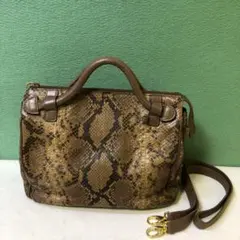 Item thumbnail for item 2c03e7bb-253b-4d1d-8482-3b0af8fcad64