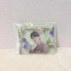 Item thumbnail for item 03a77322-1a72-4e9d-9b5c-3365174dd114