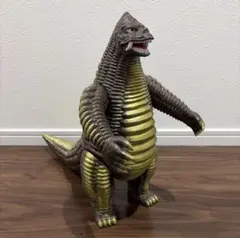廃番ソフビ ビッグサイズ レッドキング DXウルトラ怪獣シリーズ - メルカリ