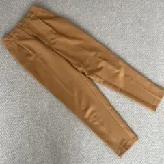 GU テーパードパンツ　オレンジ　ブラウン