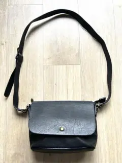 Legato Largo レガートラルゴ ブラック レザー ショルダーバッグ