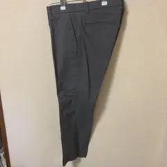 UNIQLO ストレッチ　パンツ　グレー