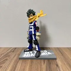 ヒロアカ　デク　フィギュア