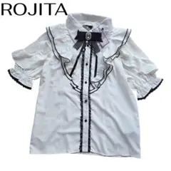 ROJITA 半袖フリルブラウス リボンブローチ付きのサムネイル