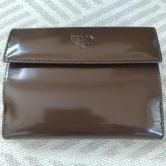 PRADA 二つ折り財布 ブラウン パテントレザーのサムネイル