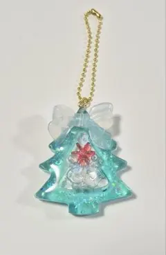 クリスマスツリー型レジンチャーム