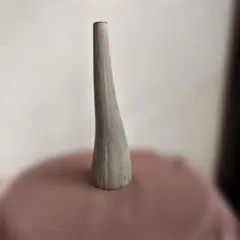 グレー 陶器 花瓶 細長い　直径10㌢× 39㌢