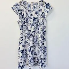 ページボーイ　ワンピース　花柄　美品　白/紺/水色　ウエストゴム入りのサムネイル