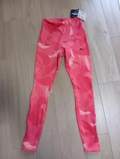 新品未使用　プーマ　ヨガパンツ　Ｓサイズ
