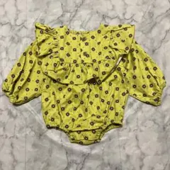 美品　p.premier 花柄　長袖　フリルデザイン　ロンパース　80㎝　黄緑色