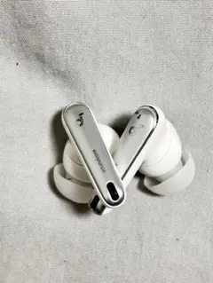 Anker Soundcore ワイヤレスイヤホン 本体 ホワイトのサムネイル