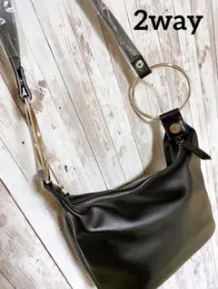 新品、未使用フェイクレザー2WAYショルダーバッグ