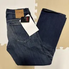 EDWIN ダークブルー ストレートジーンズ