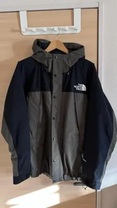 Item thumbnail for item 3c7d6f39-8dd6-48cf-afb0-3384bfb63c8e